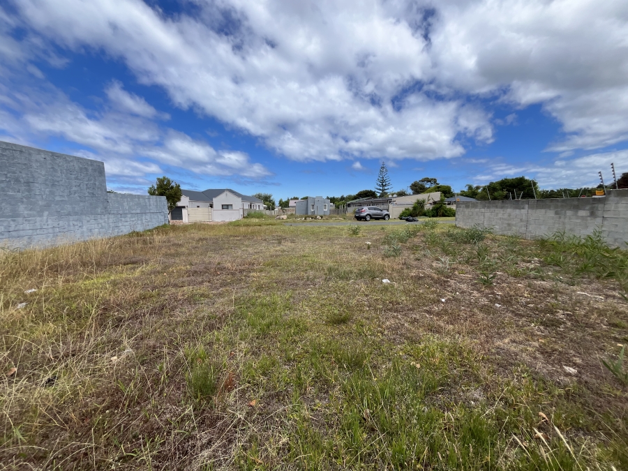 0 Bedroom Property for Sale in Sandbaai Western Cape